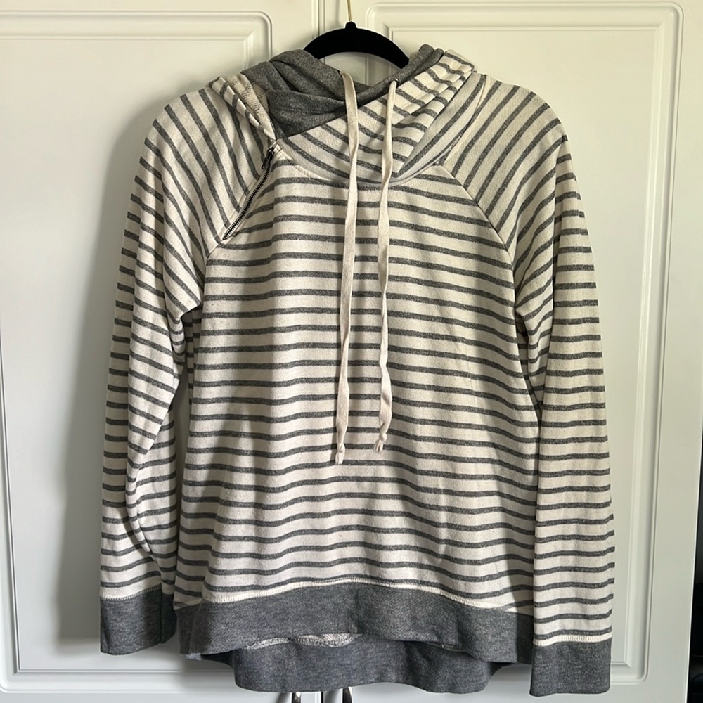 Maurice’s Hooded Sweater